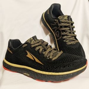 Altra Escalate Racer Tokyo